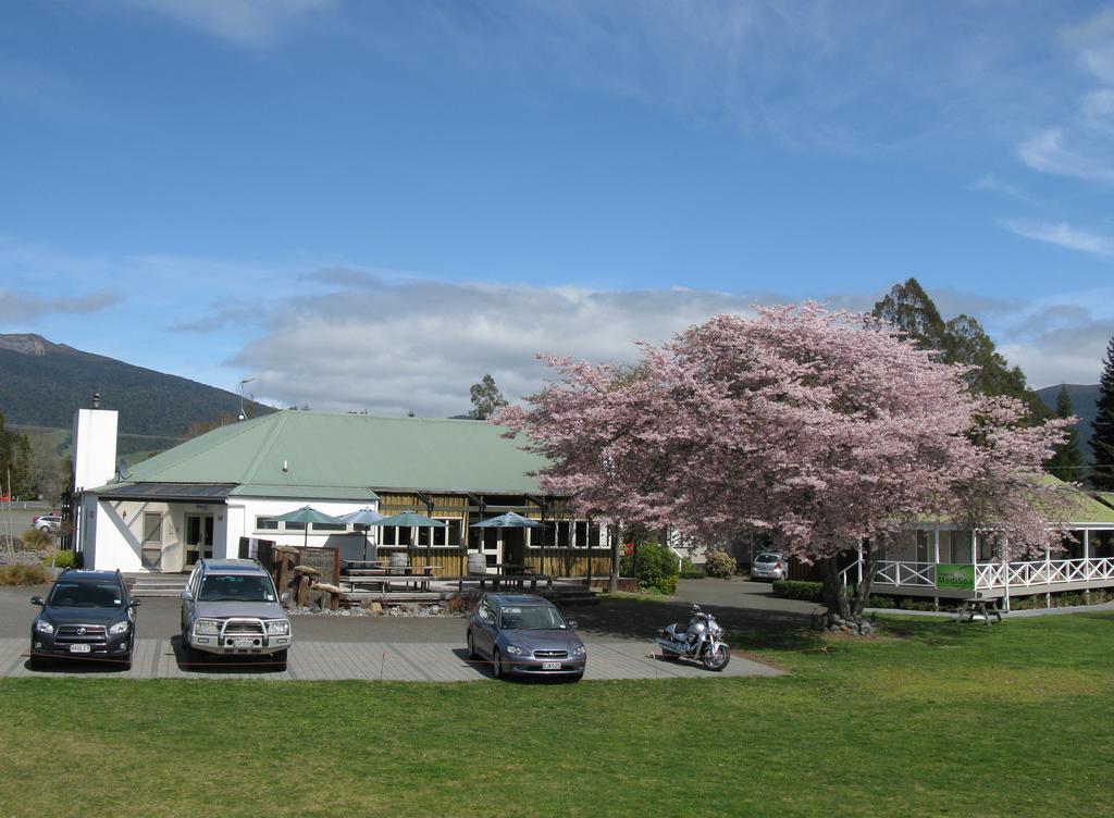 Turangi Bridge Motel Exterior foto